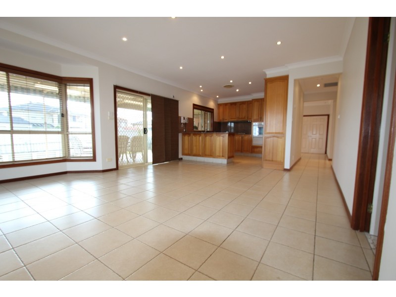1 Boltons Street, Horningsea Park NSW 2171