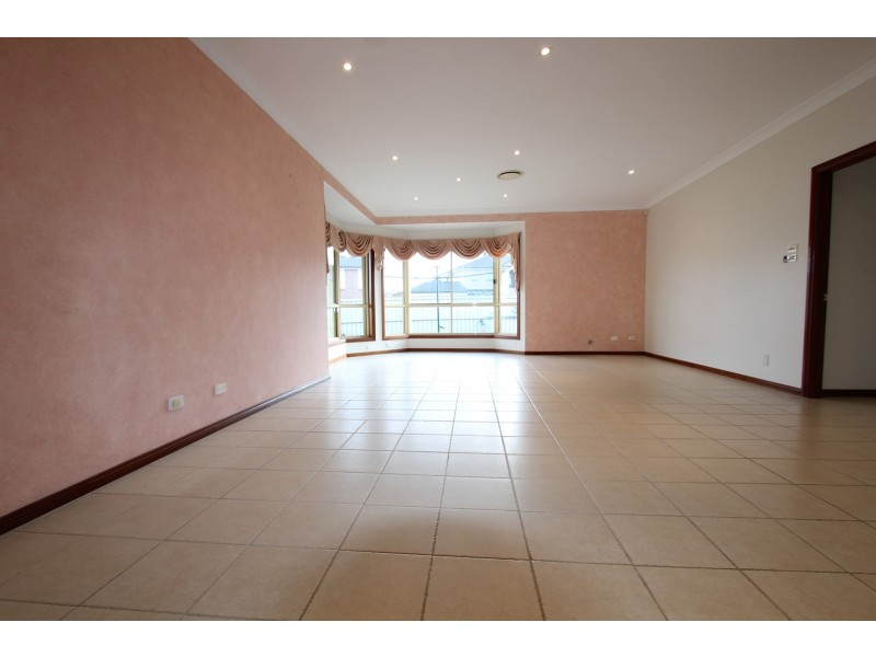 1 Boltons Street, Horningsea Park NSW 2171