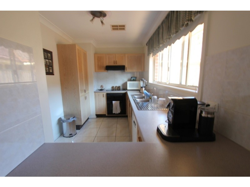 20B Cato Way, Casula NSW 2170