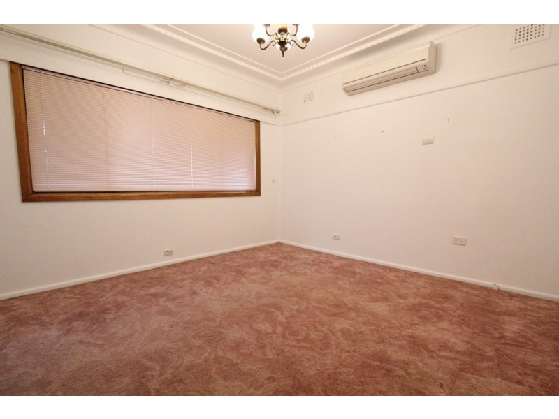 8  Bent Street, Villawood NSW 2163