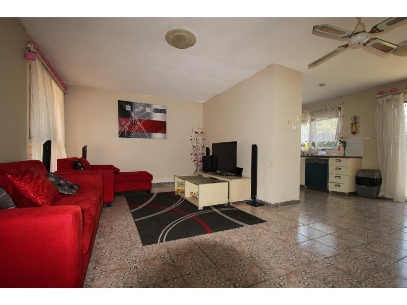 15/225 Harrow Road, Glenfield NSW 2167