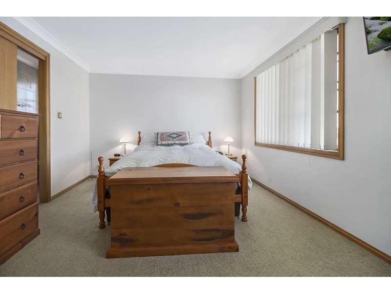 28 Nottingham Crescent, Chipping Norton NSW 2170