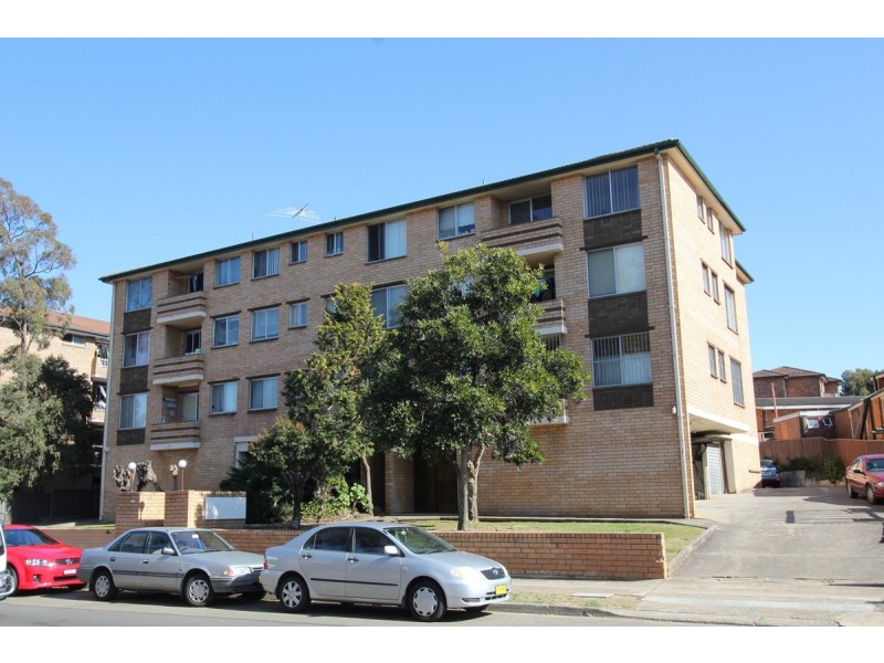 15/13  Speed Street, Liverpool NSW 2170