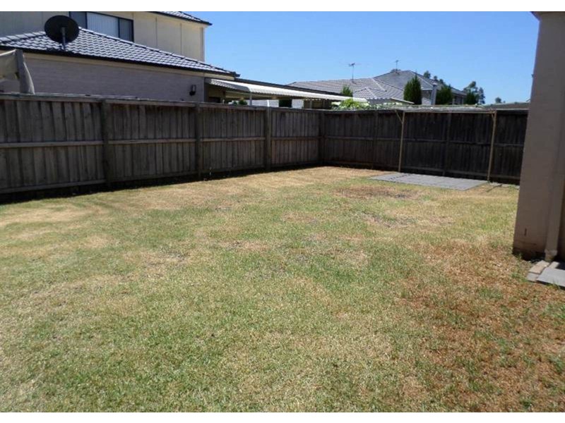 8 Arras Place, Prestons NSW 2170