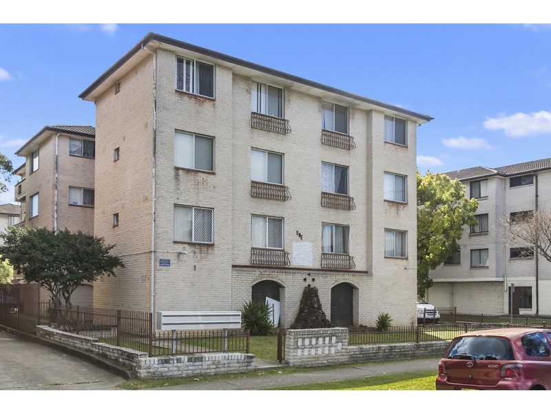 12/1 Hart Street, Warwick Farm NSW 2170