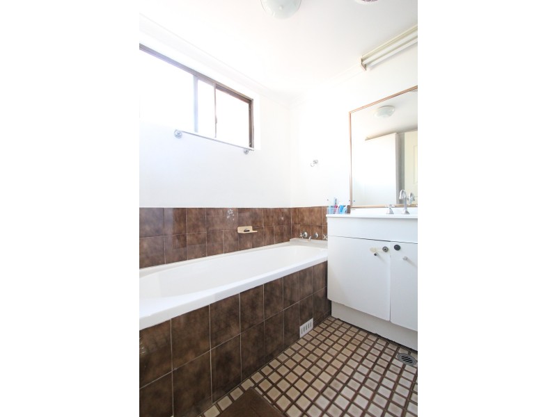 44/144 Moore Street, Liverpool NSW 2170