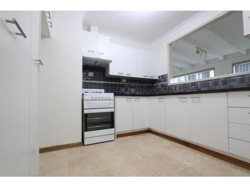 10 Casby Place, Ambarvale NSW 2560