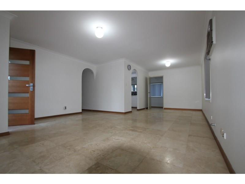 10 Casby Place, Ambarvale NSW 2560