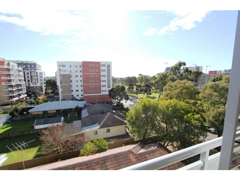 35/17-19 Northumberland Street, Liverpool NSW 2170