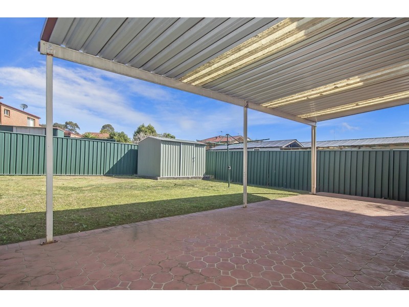 120 Graham Ave, Lurnea NSW 2170
