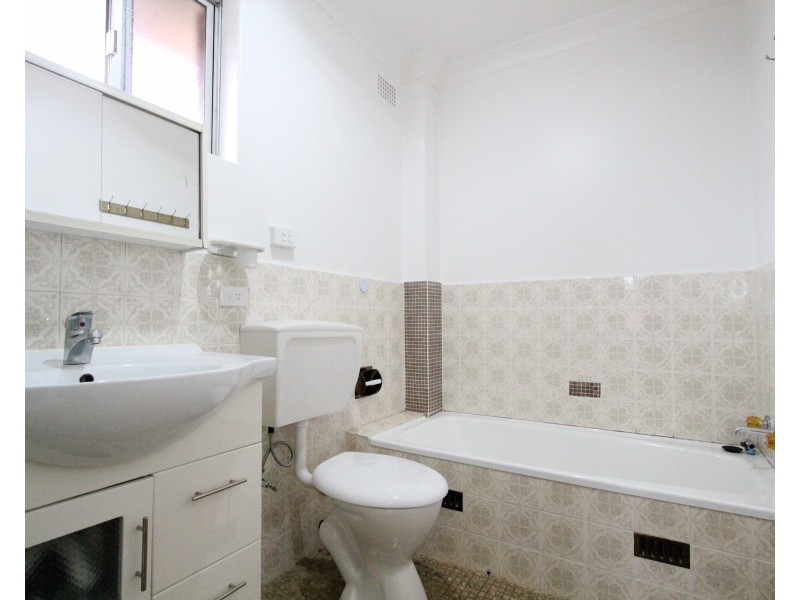 16/63 Graham Road, Narwee NSW 2209