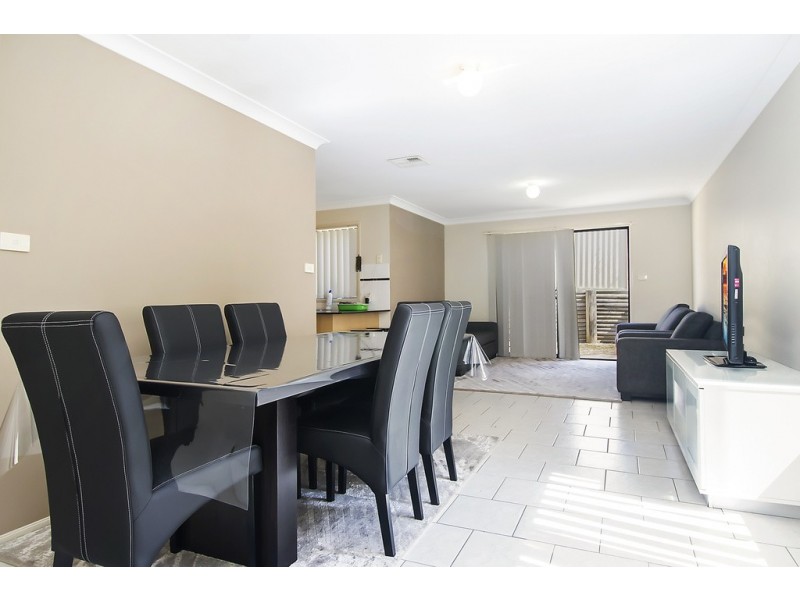 8/46-52 Wattle Road, Casula NSW 2170