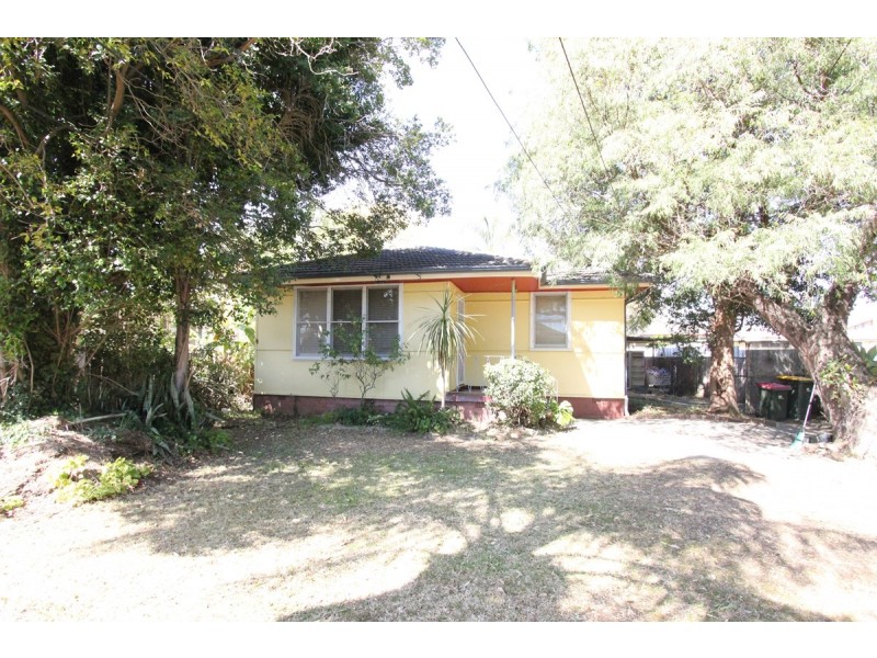 16 Gallop Street, Warwick Farm NSW 2170