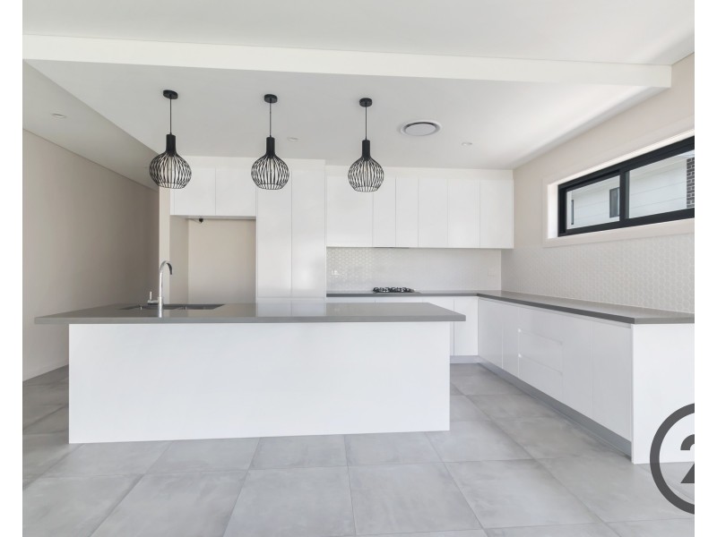 8 Crammond Boulevarde, Caringbah NSW 2229