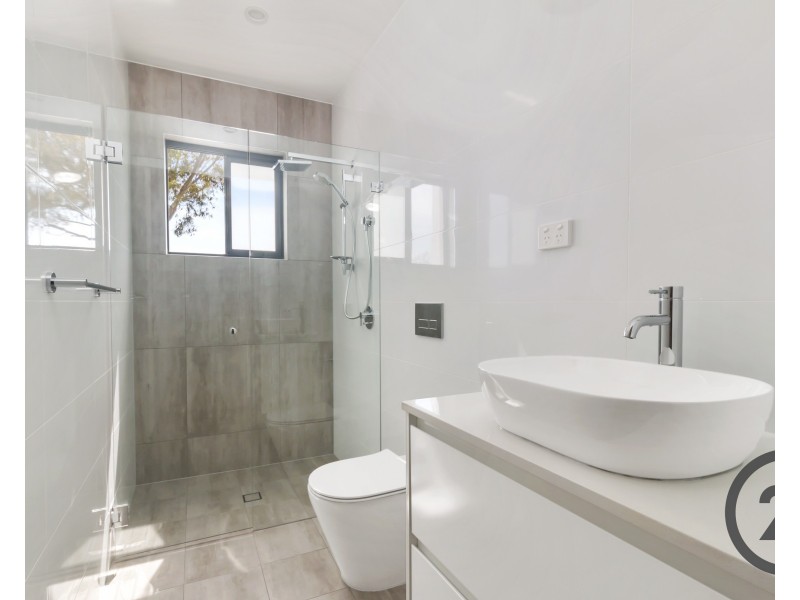 8 Crammond Boulevarde, Caringbah NSW 2229