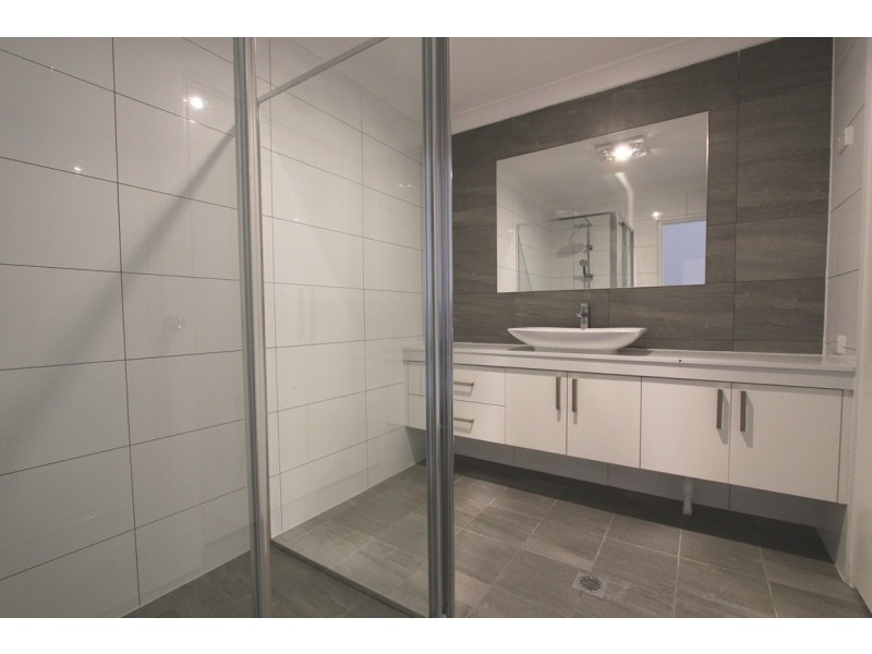 24/7 Mead Drive, Chipping Norton NSW 2170