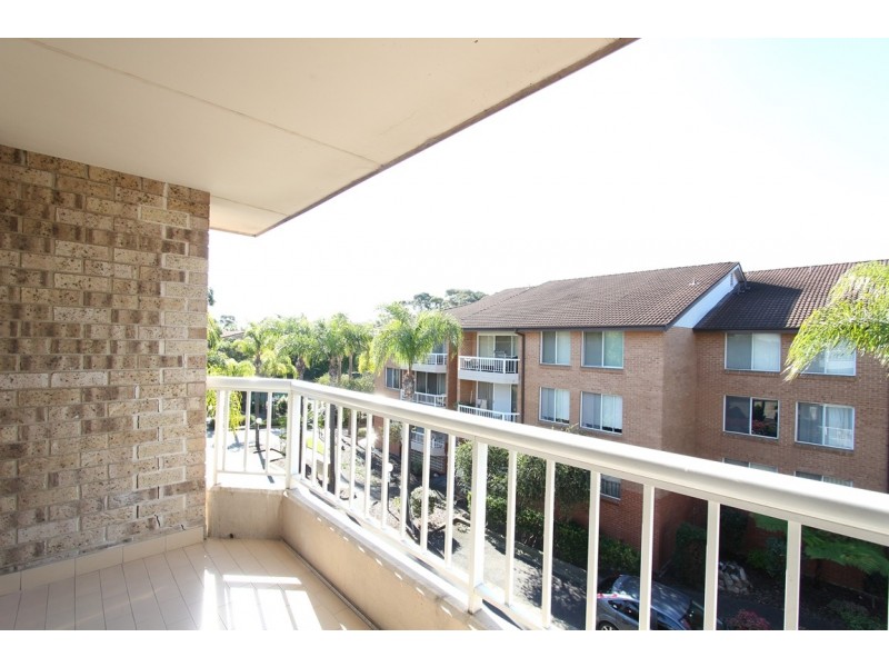 24/7 Mead Drive, Chipping Norton NSW 2170