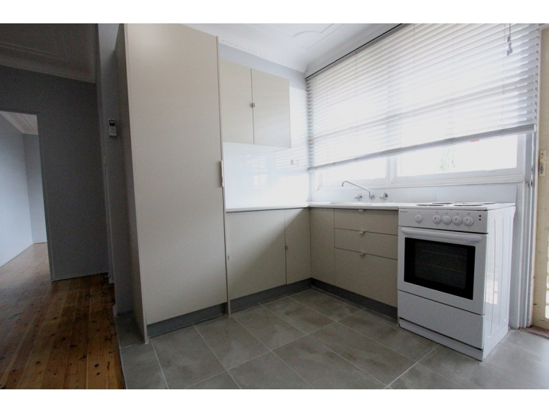 2/138 Hoxton Park Road, Liverpool NSW 2170