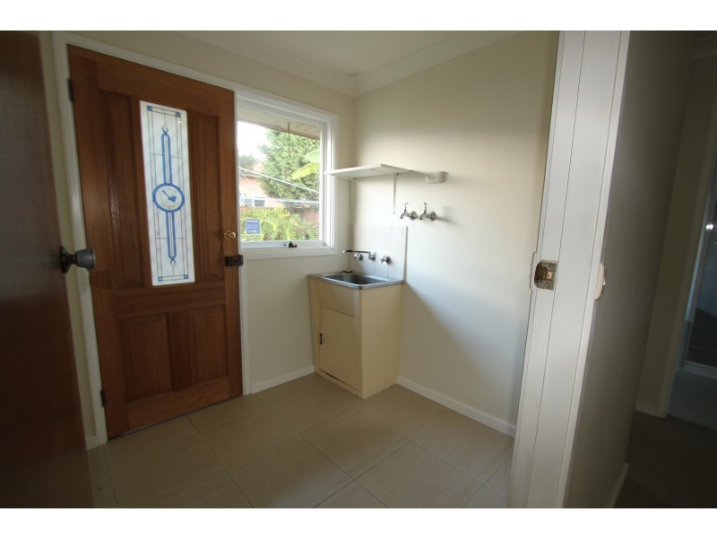 17 Tallawood Avenue, Casula NSW 2170