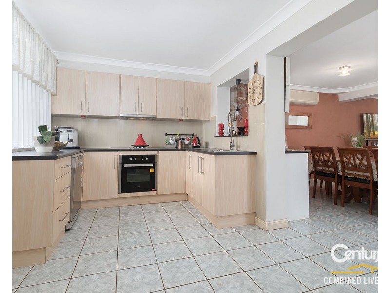 30 Twenty Second Ave, West Hoxton NSW 2171