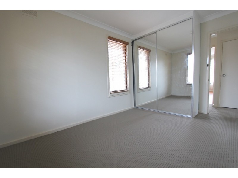 3 Cassia Place, Macquarie Fields NSW 2564