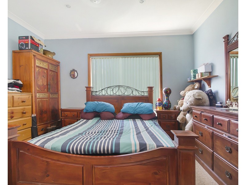 13 Gemas Street, Holsworthy NSW 2173