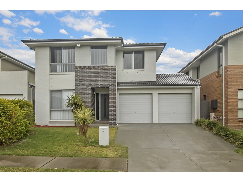 6 Brothers Lane, Glenfield NSW 2167