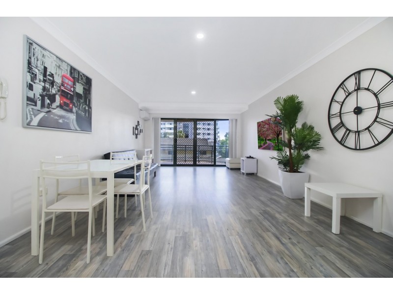 11/8-10 Bigge Street, Liverpool NSW 2170