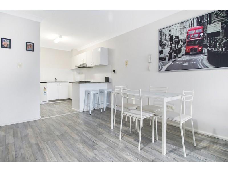 11/8-10 Bigge Street, Liverpool NSW 2170