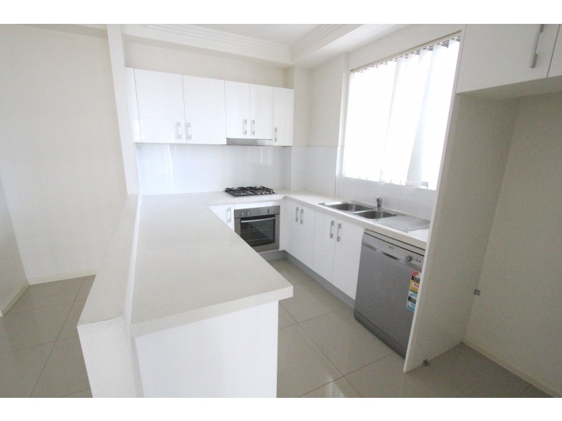 6/3-5 Browne Parade, Liverpool NSW 2170