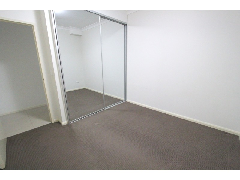 6/3-5 Browne Parade, Liverpool NSW 2170