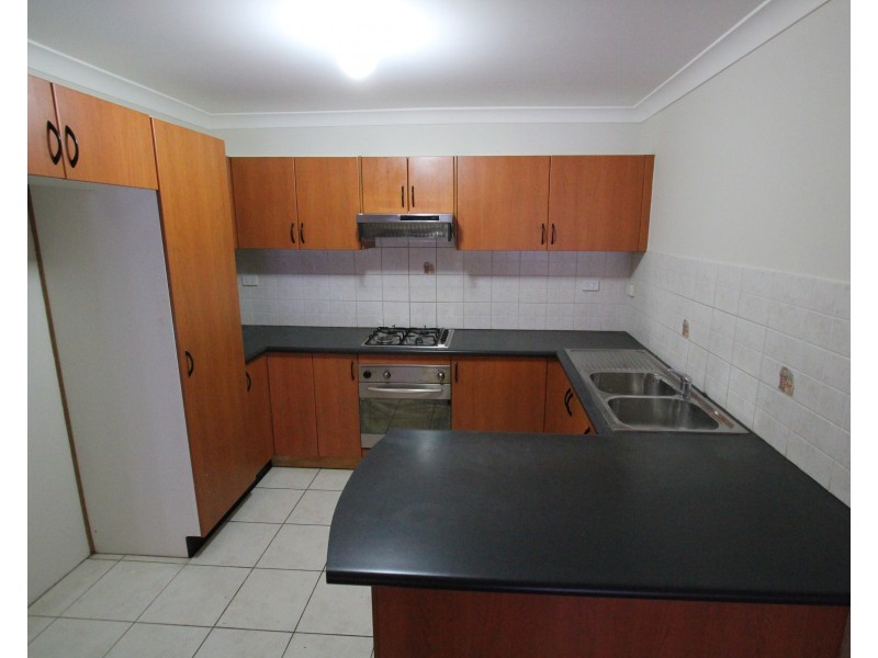 3/33 Bathurst Street, Liverpool NSW 2170