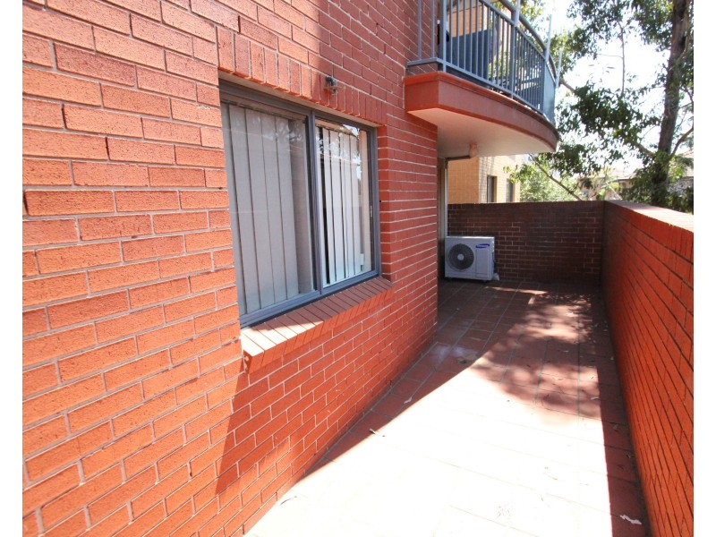 3/33 Bathurst Street, Liverpool NSW 2170