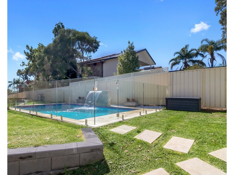 10 Kentia Place, Alfords Point NSW 2234