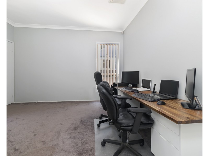 10 Kentia Place, Alfords Point NSW 2234