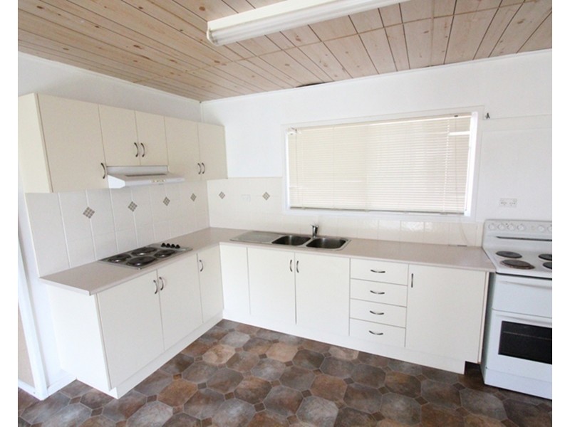 108a Angle Road, Leumeah NSW 2560