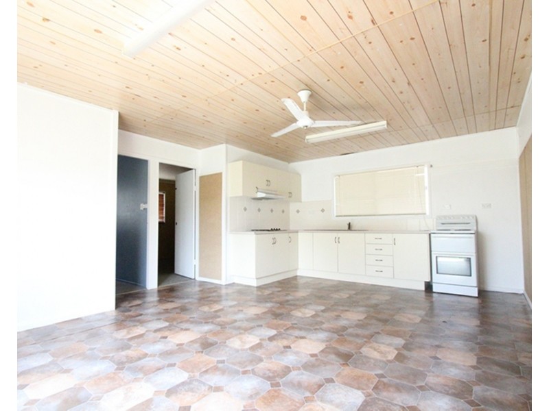 108a Angle Road, Leumeah NSW 2560