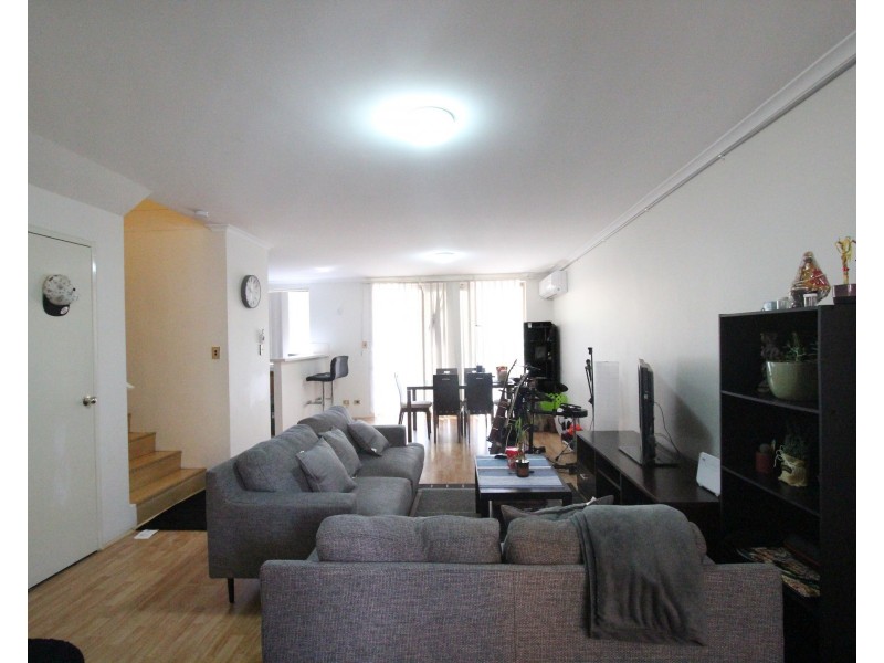 47/2 Riverpark Drive, Liverpool NSW 2170