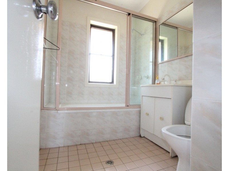 21 Insignia Street, Sadleir NSW 2168