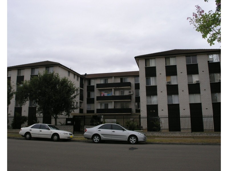 14/12-16  Goulburn Street, Liverpool NSW 2170