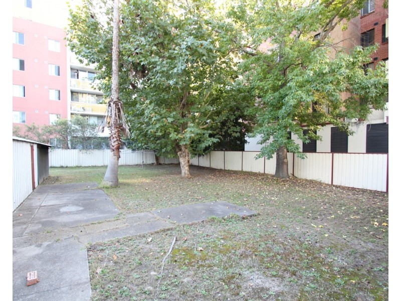 13 Bathurst Street, Liverpool NSW 2170