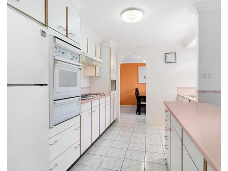 27 Doncaster Avenue, Casula NSW 2170