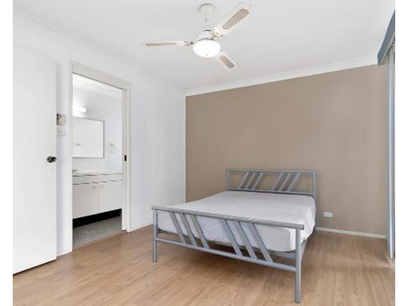 27 Doncaster Avenue, Casula NSW 2170