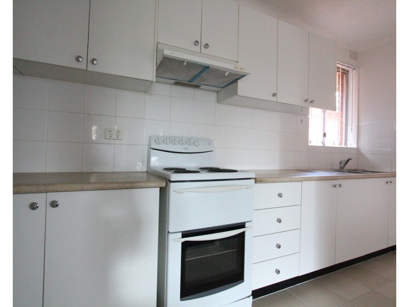 12/3 Hart Street, Warwick Farm NSW 2170