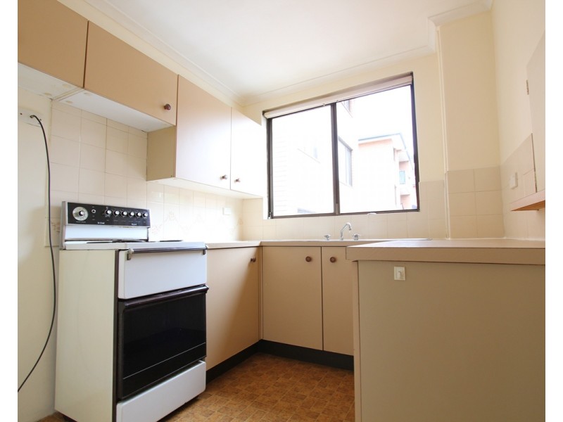 8/142 Moore Street, Liverpool NSW 2170