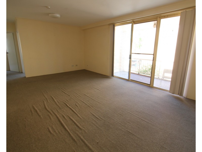 14/4 Riverpark Drive, Liverpool NSW 2170