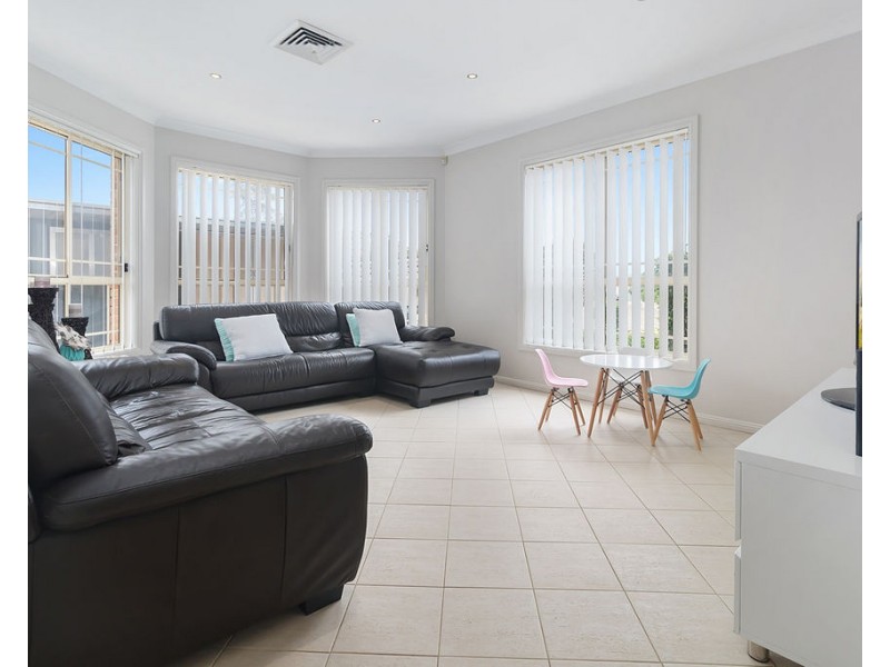 1 Campi Court, Prestons NSW 2170