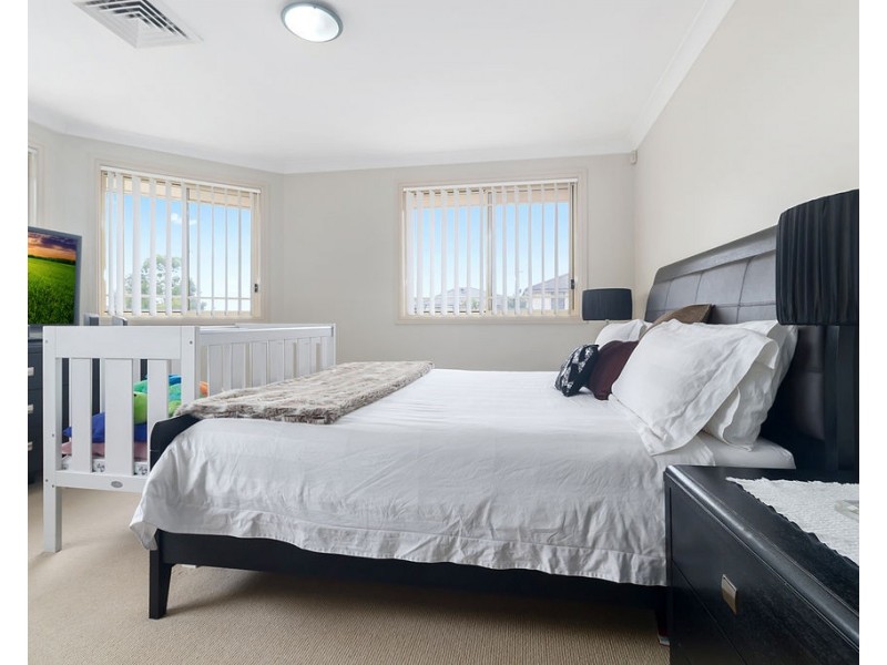 1 Campi Court, Prestons NSW 2170