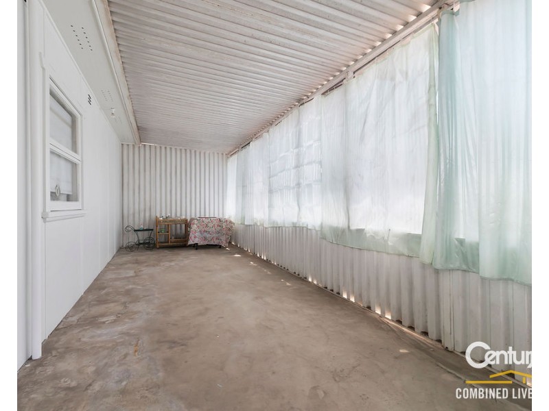 9 Amalfi Street, Lurnea NSW 2170