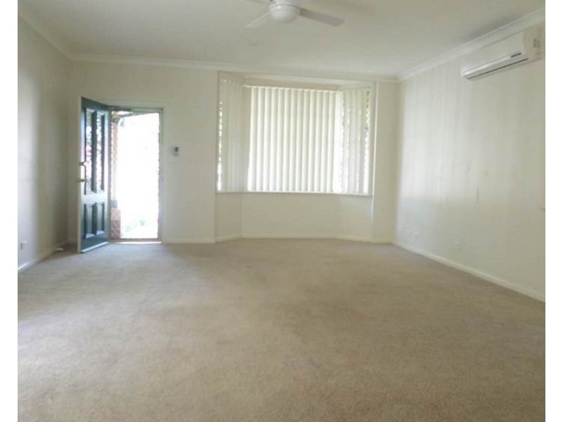 3  Linifolia Mews, Wattle Grove NSW 2173